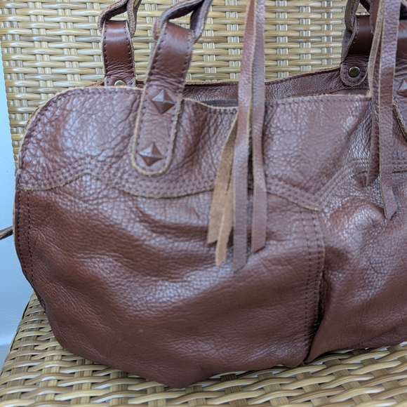 Lucky Brand Brown Leather Shoulder Tote Slouchy Hobo Bag Stud Tassel Detail - Picture 2 of 16